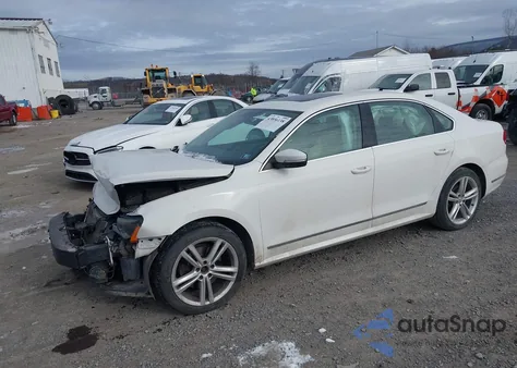 2015 Volkswagen Passat 2.0L Tdi Se from USA, damaged, VIN 1VWBV7A39FC054039